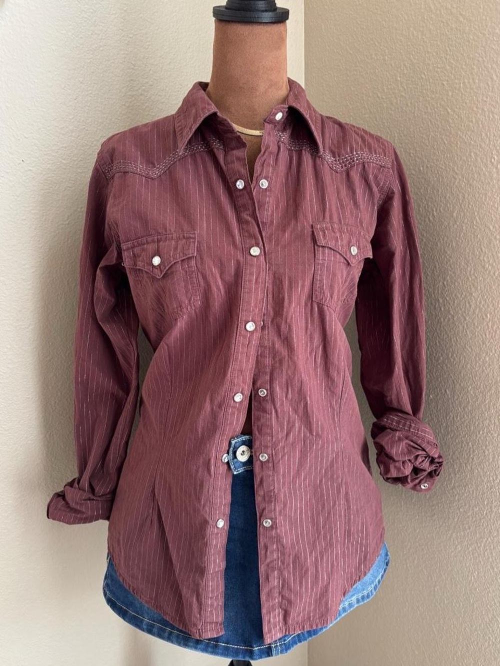 Western/Office Siren Burgundy/Dark-brown button up shirt